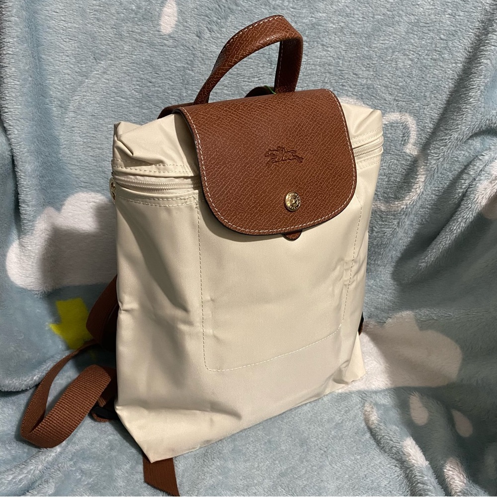 Longchamp Paper White Folding Backpack